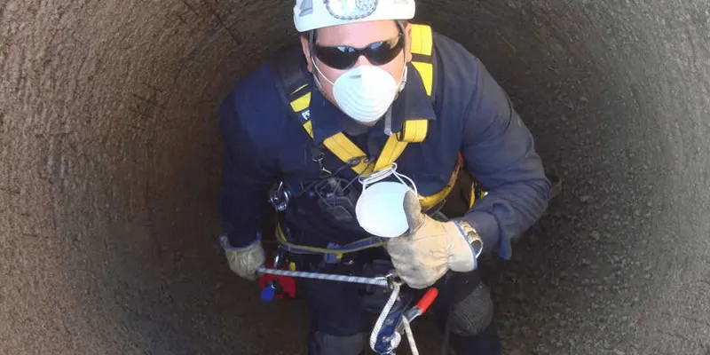 trabajo en espacio confinado